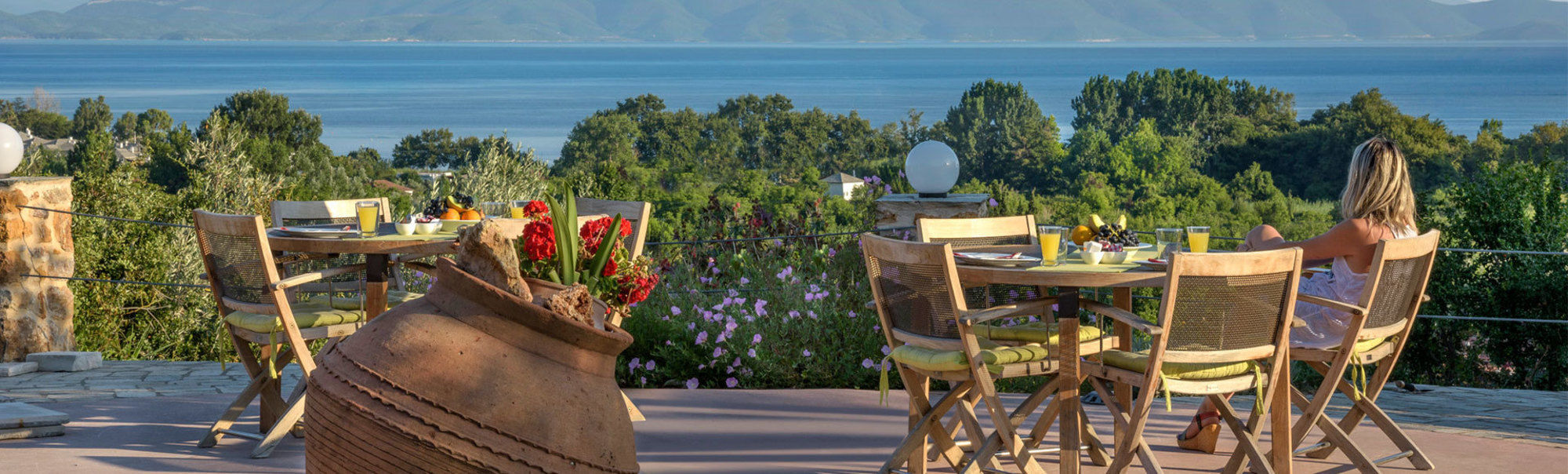 Iakovakis Suites & Spa Koropi Exteriör bild